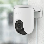 Camera Ezviz 4G HB8C tấm pin năng lượng mặt trời 4MP