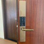 Khóa cửa vân tay Bosch ID80