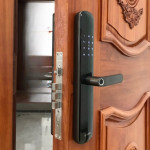 Khóa cửa vân tay Bosch ID60